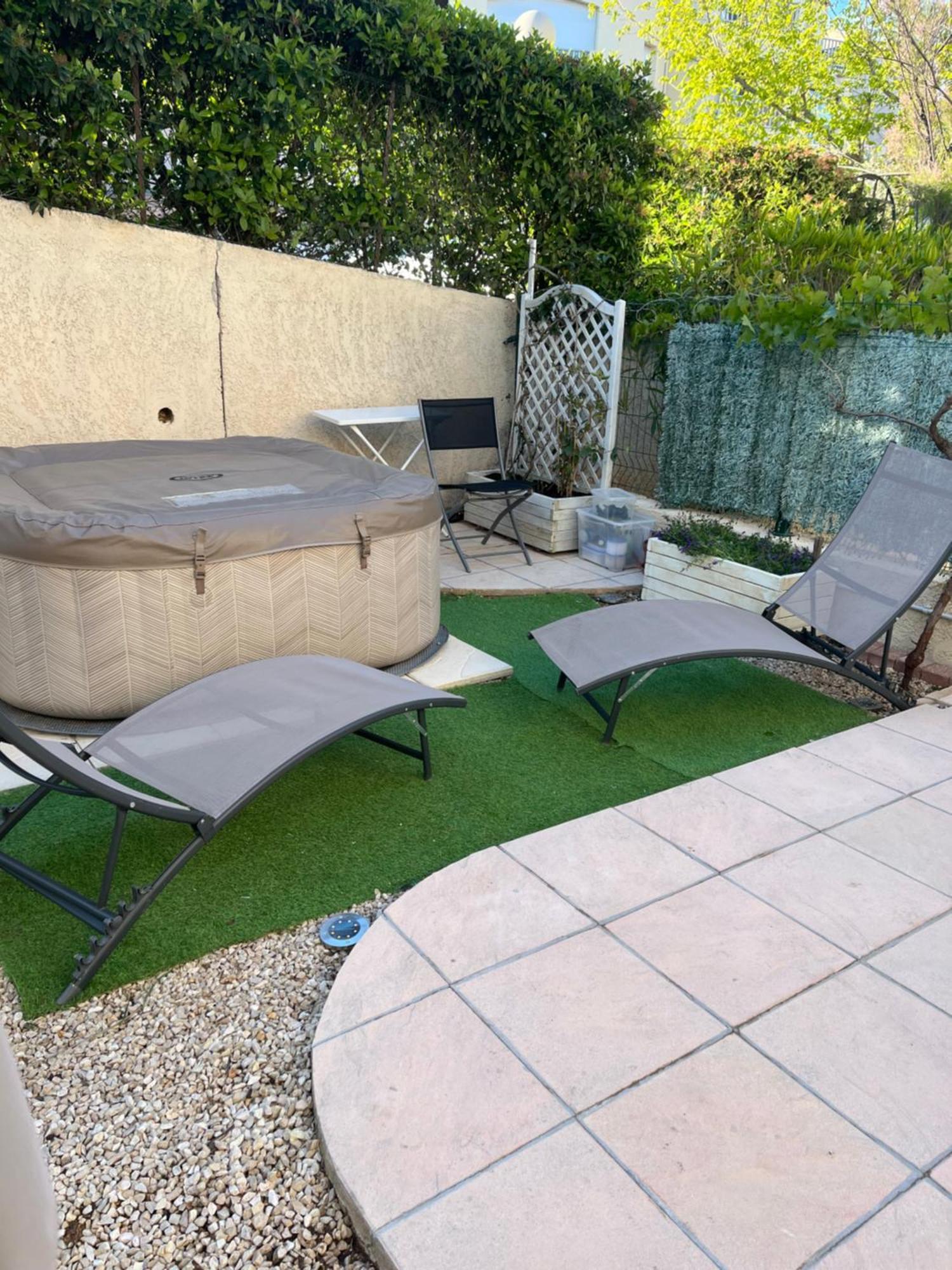 Apartment T2 Proche De La Sausset-les-Pins
